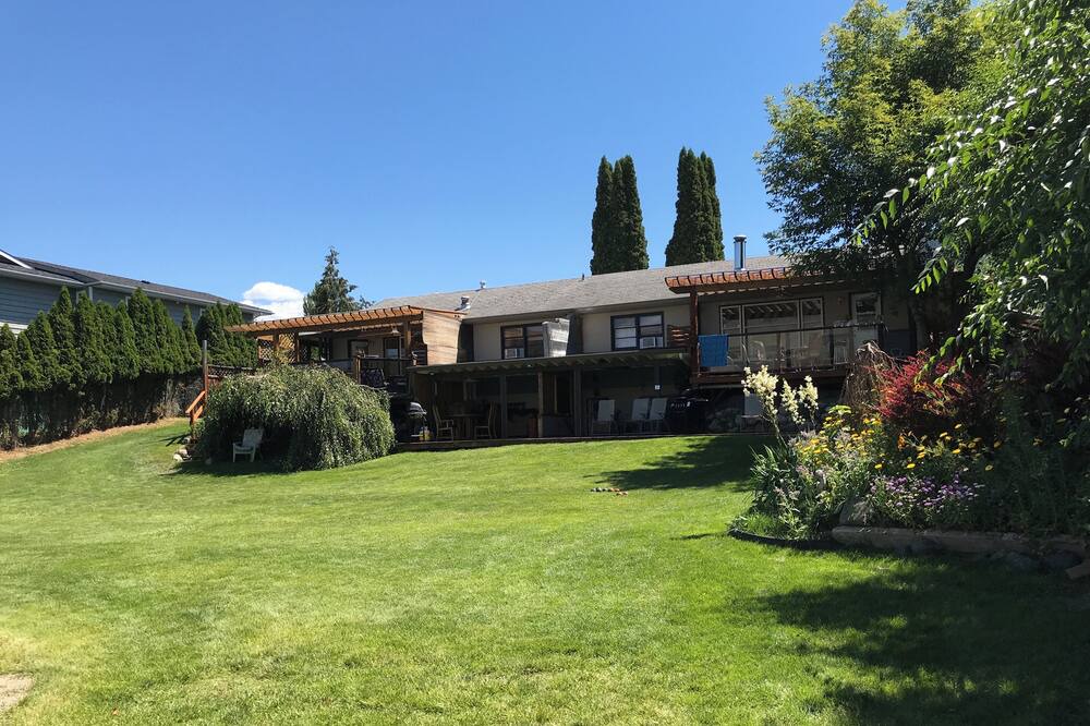 Photo of Outdoor in Vernon