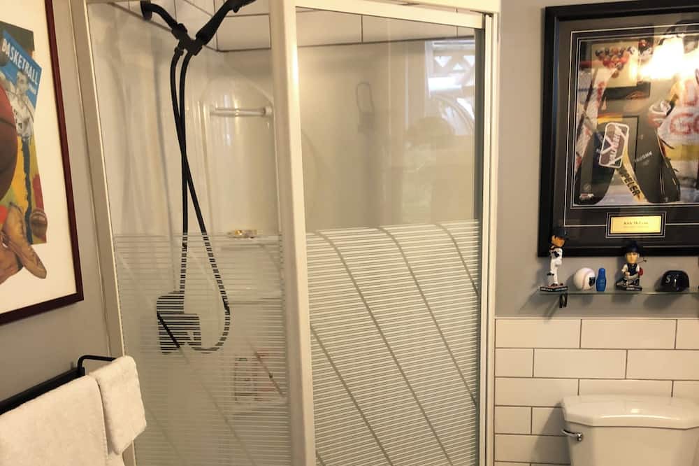 Photo of Bathroom in Halfmoon Bay