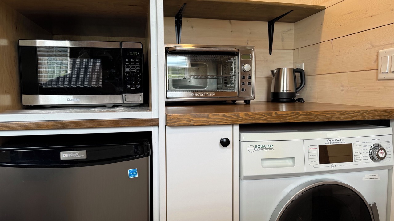 Photo of Kitchen in Courtenay