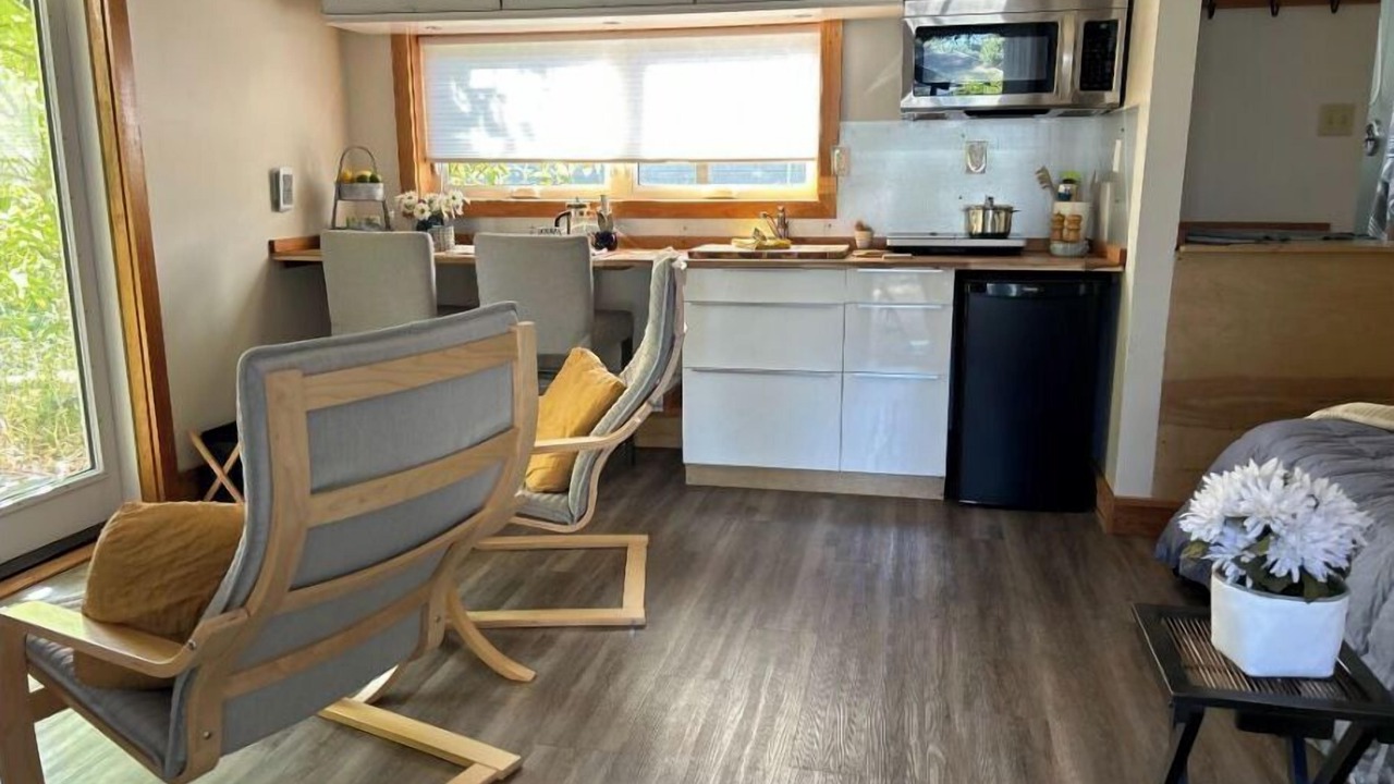 Photo of Kitchen in Saanich West