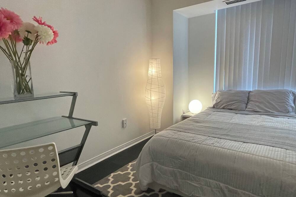 Photo of Bedroom in West Don Lands