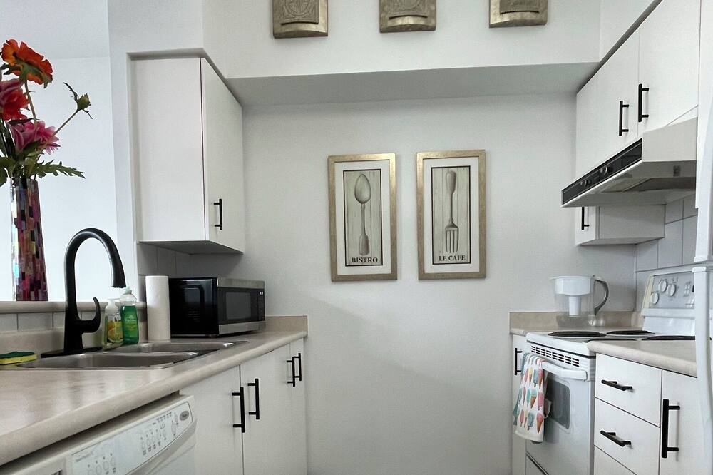 Photo of Kitchen in West Don Lands
