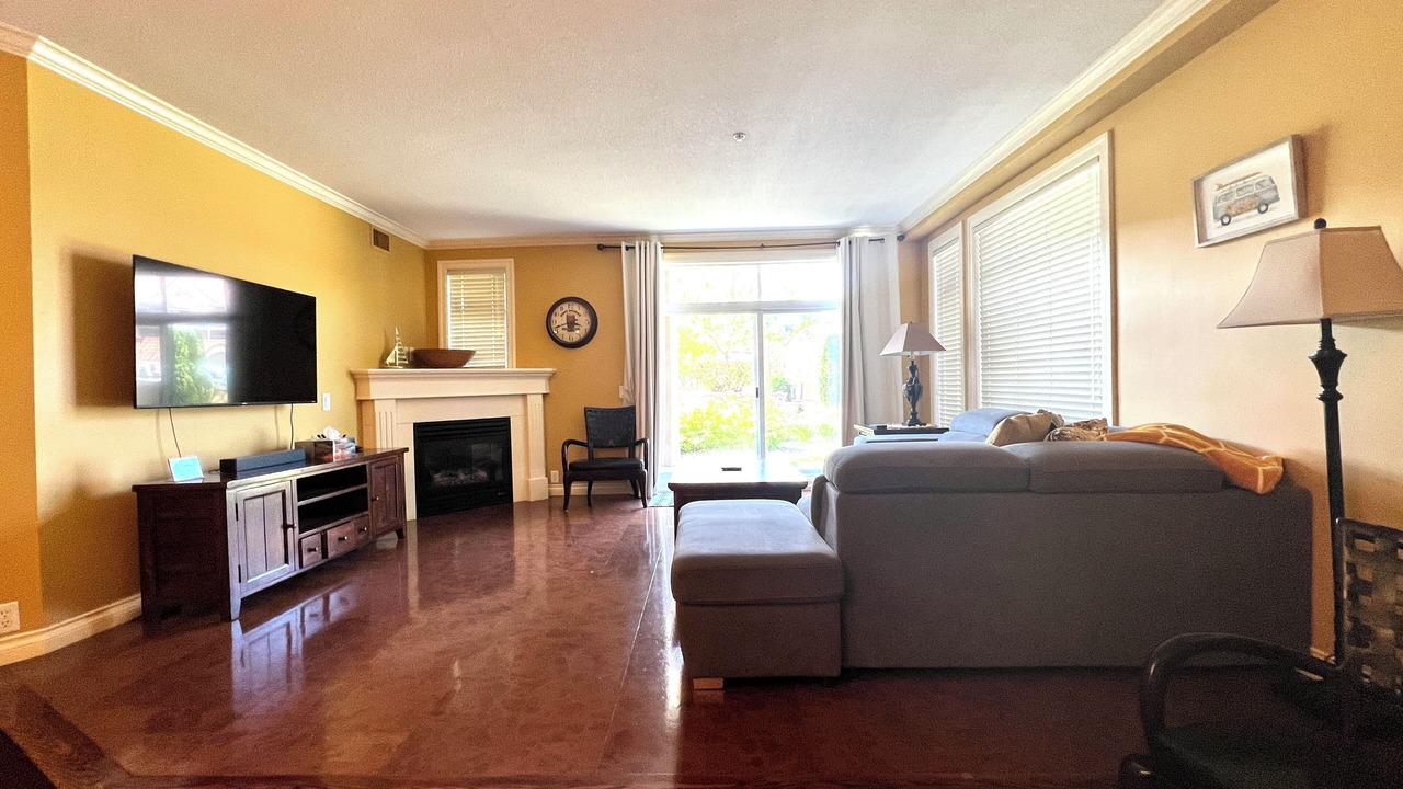 Photo of Livingroom in North End