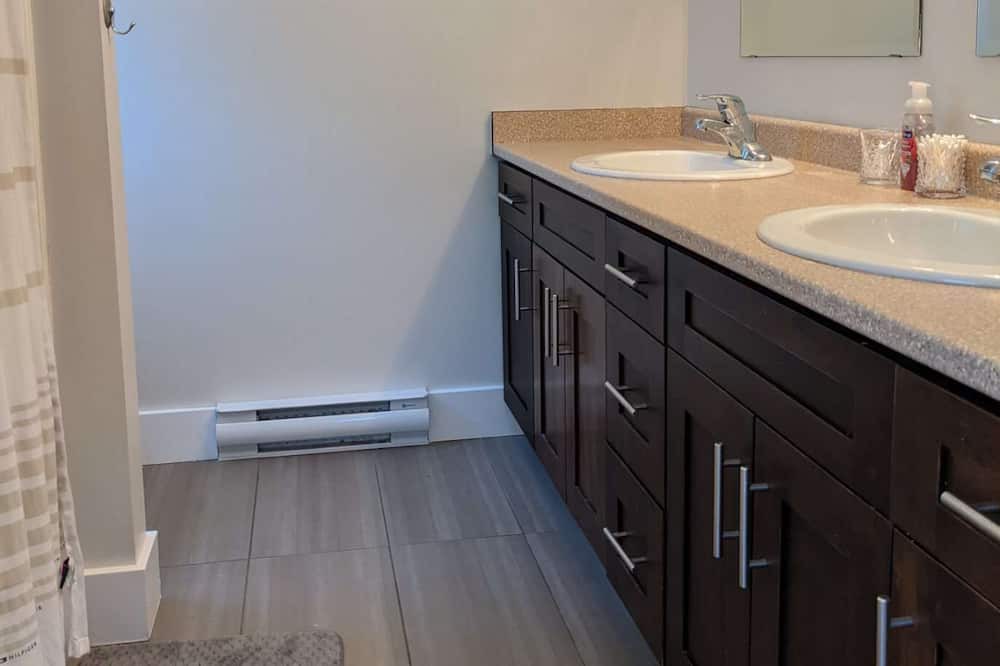 Photo of Bathroom in Shawnigan Lake