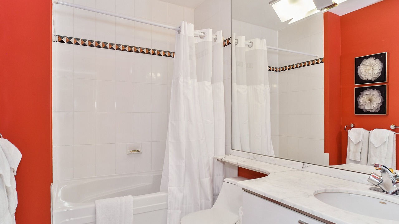 Photo of Bathroom in Coal Harbour