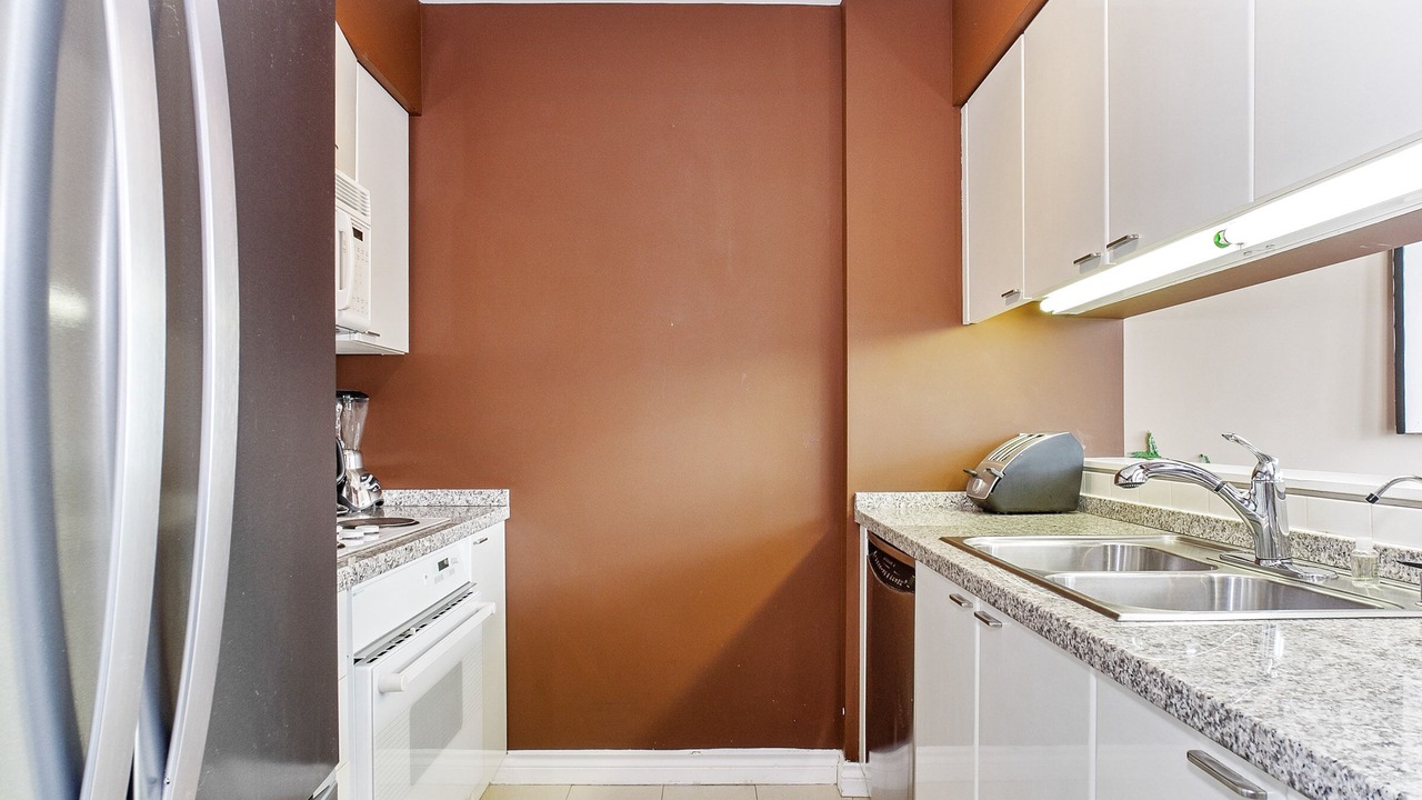 Photo of Kitchen in Coal Harbour