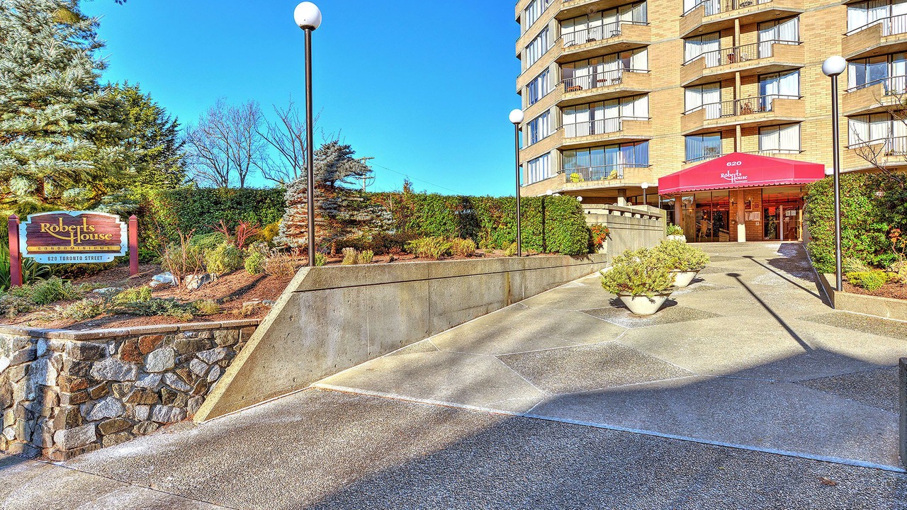 Photo of Outdoor in James Bay