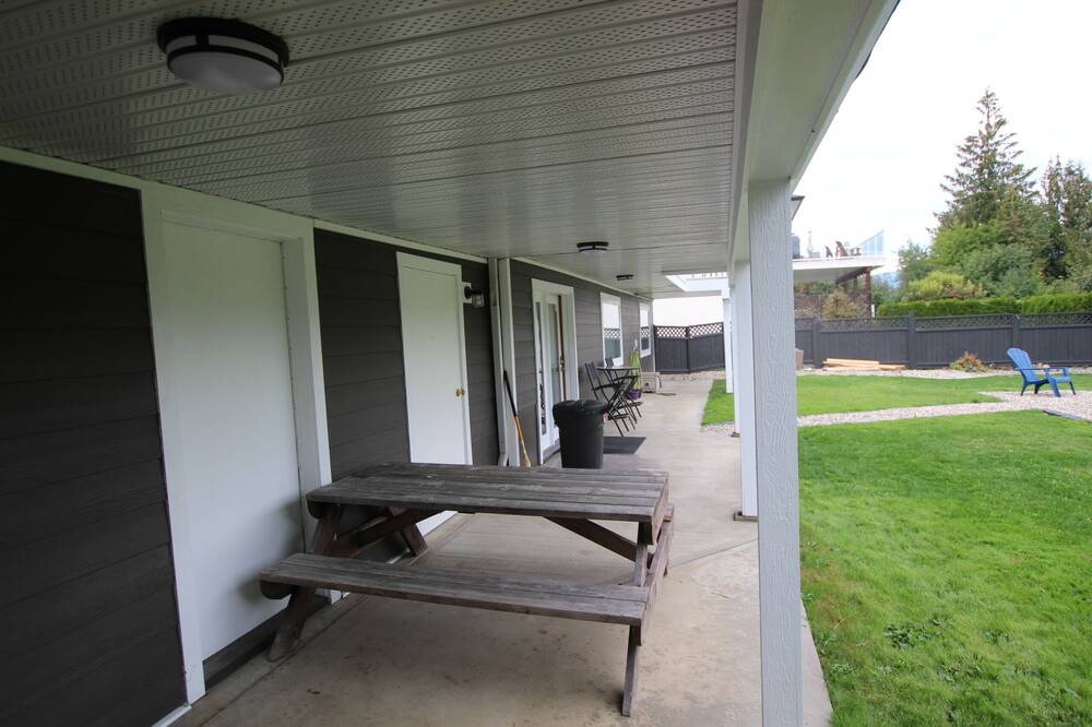 Photo of Outdoor in Blind Bay