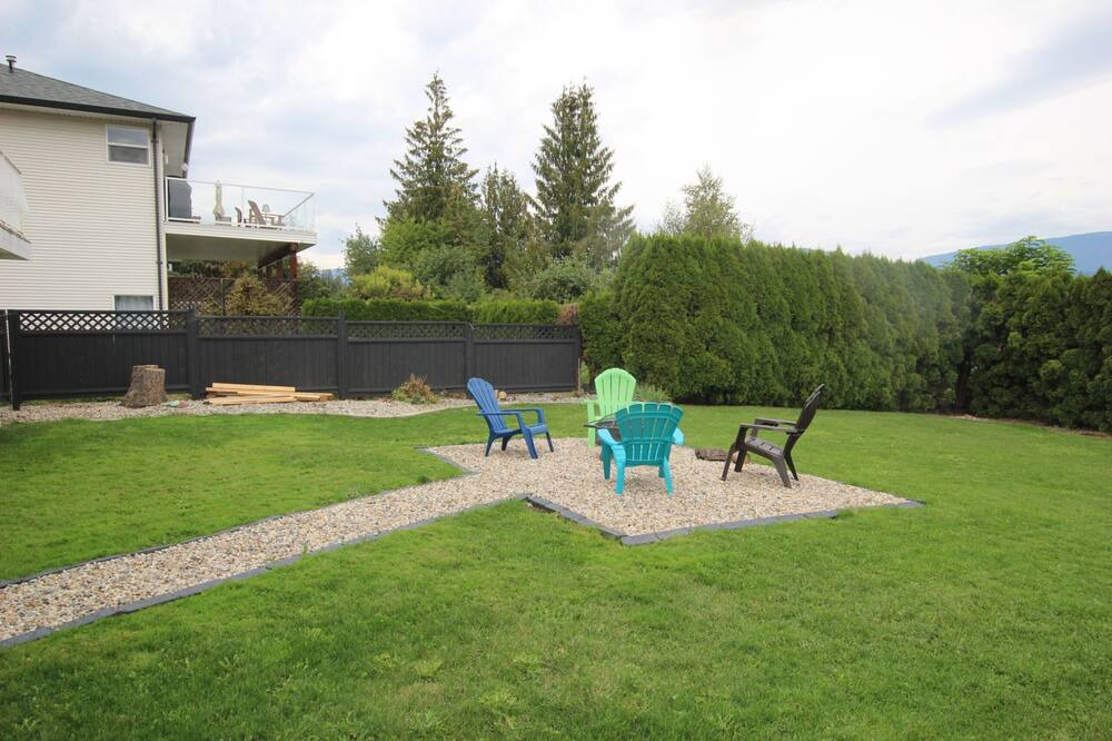 Photo of Outdoor in Blind Bay