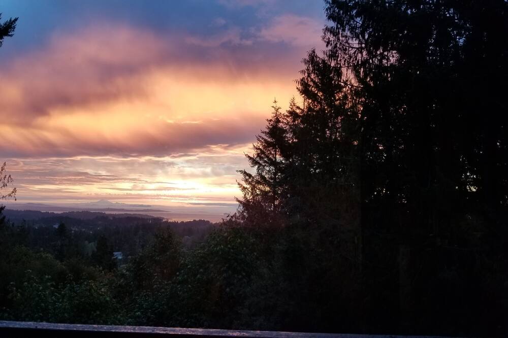 Photo of Others in Metchosin