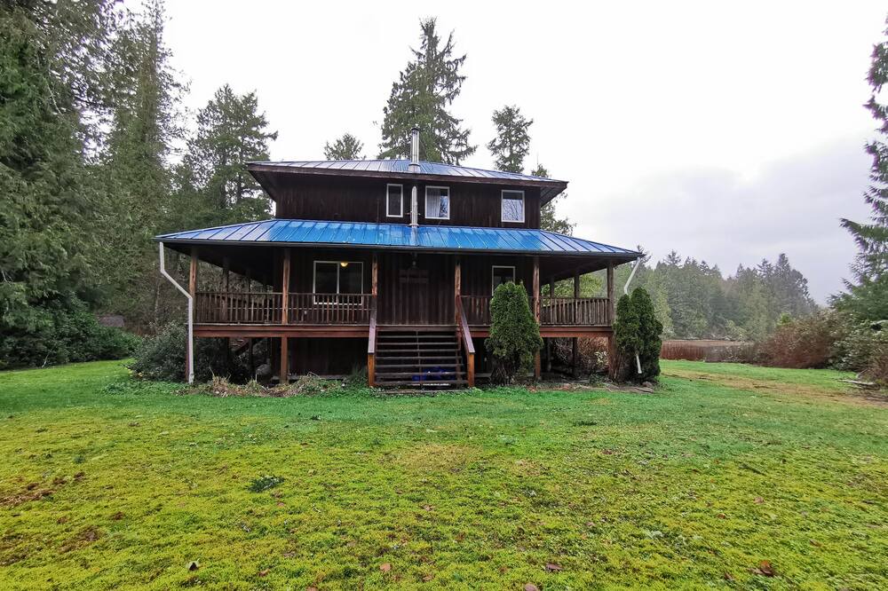 Photo of Others in Ucluelet