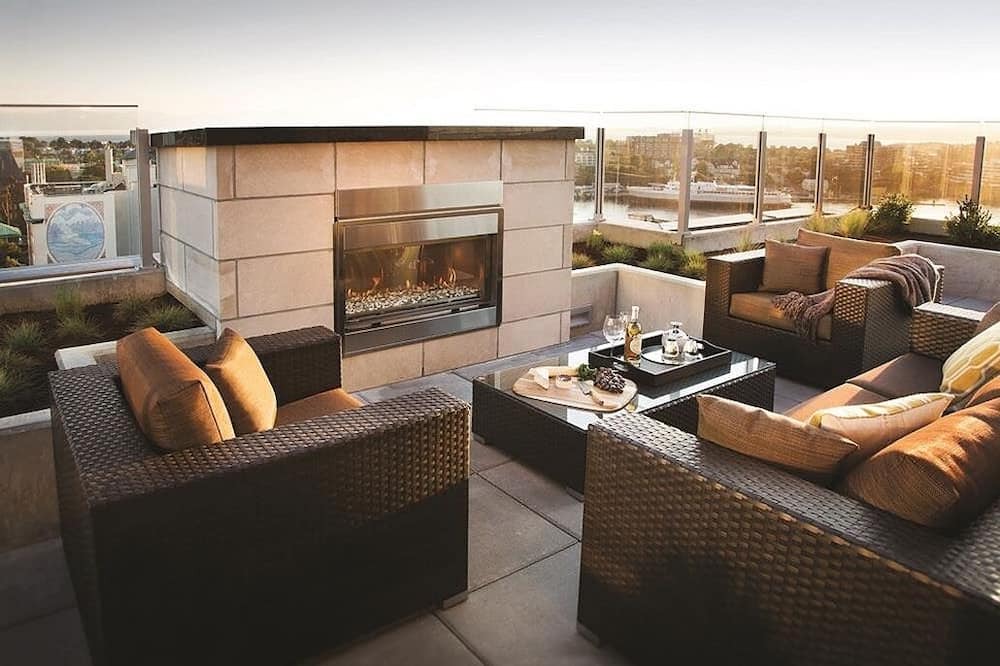 Photo of Livingroom in Downtown Victoria