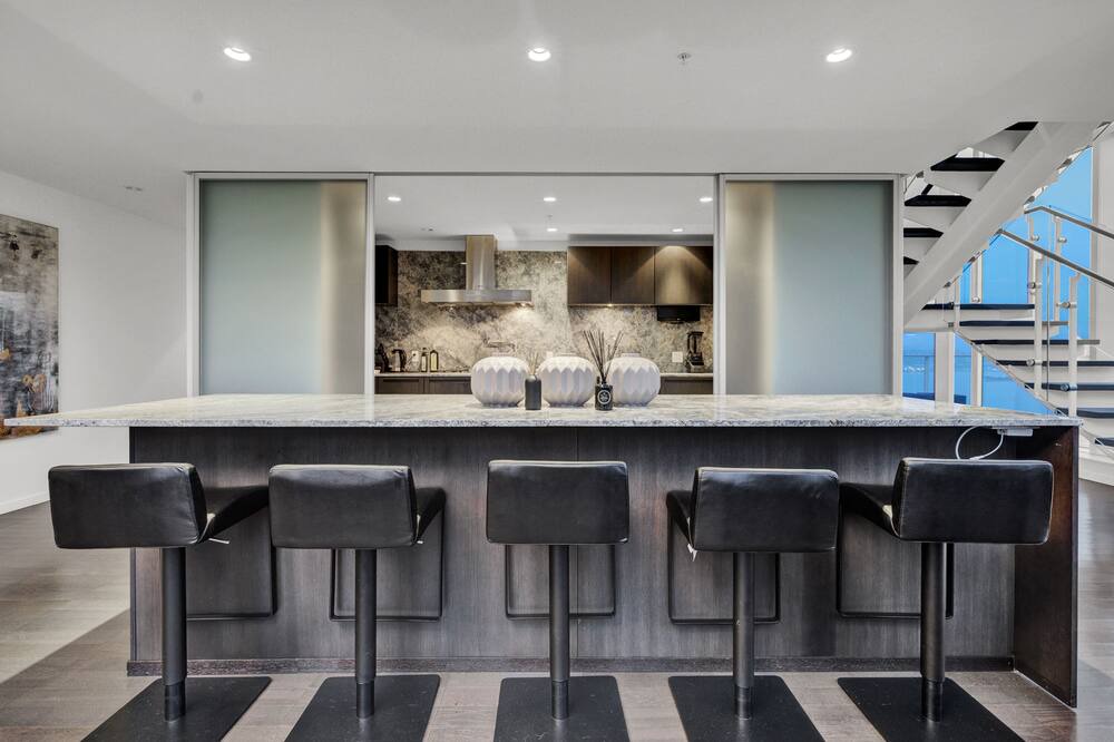 Photo of Kitchen in Coal Harbour