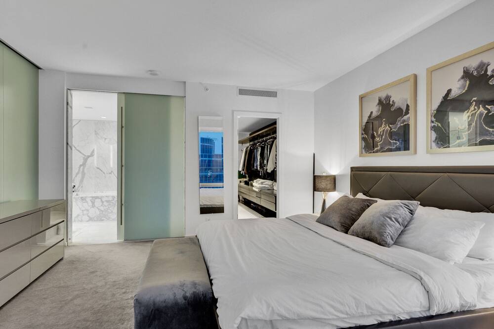 Photo of Bedroom in Coal Harbour