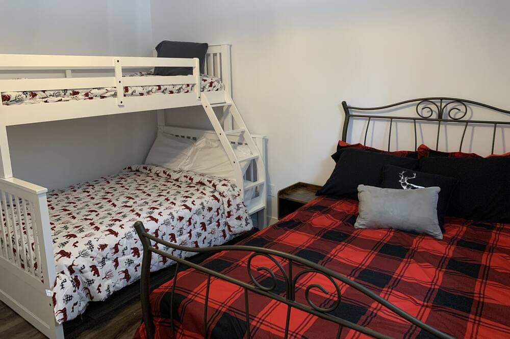 Photo of Bedroom in Mansonville