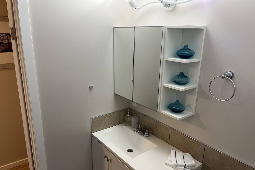 Photo of Bathroom in Saanichton