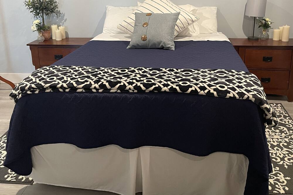 Photo of Bedroom in Blind Bay