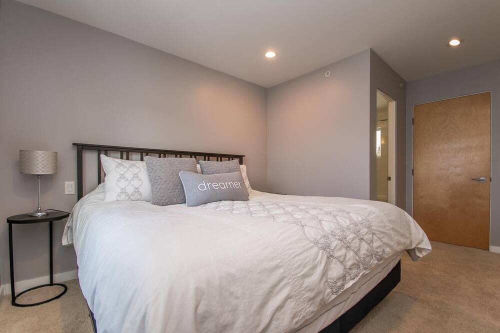 Photo of Bedroom in Vernon