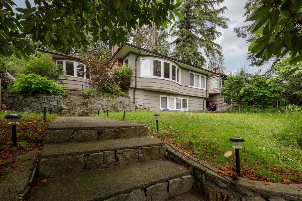Photo of Outdoor in Upper Lonsdale