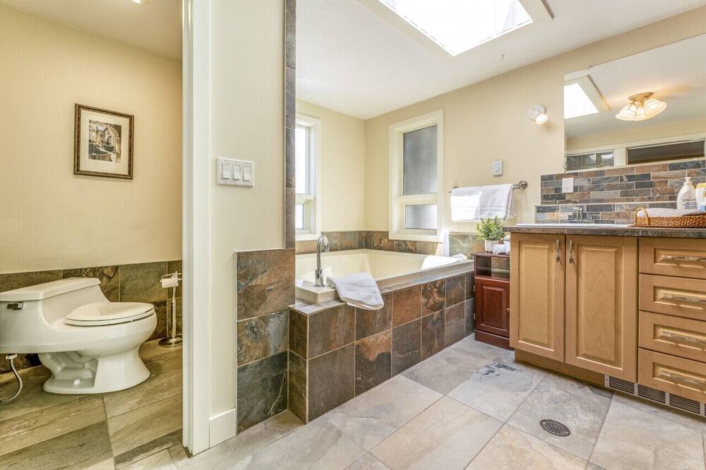 Photo of Bathroom in Windermere