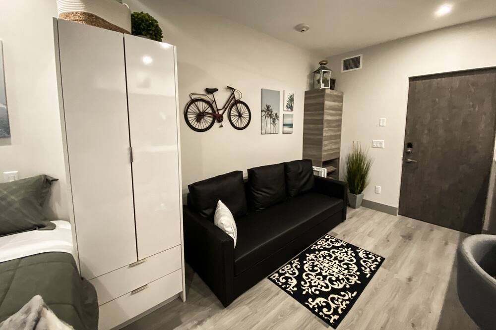 Photo of Livingroom in Vernon