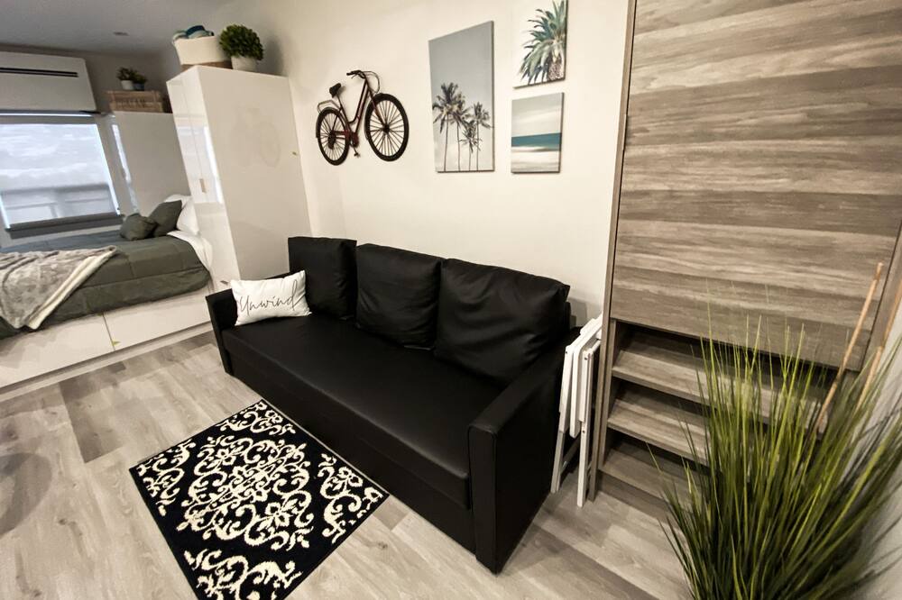Photo of Livingroom in Vernon