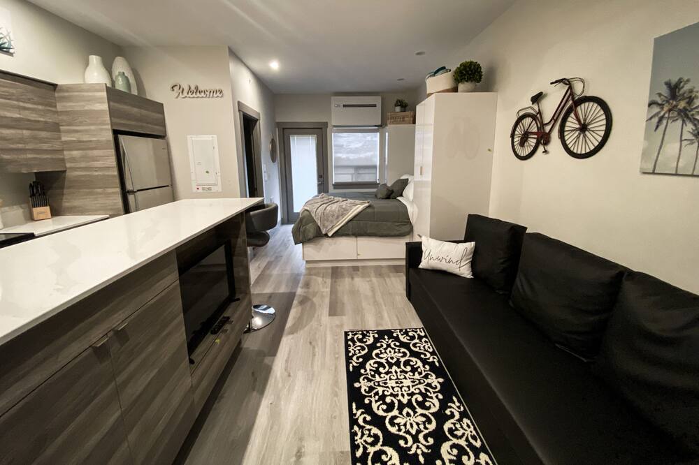 Photo of Livingroom in Vernon