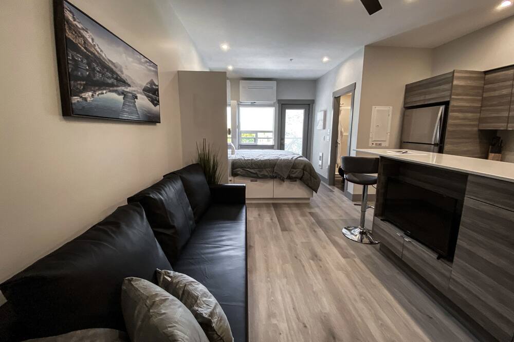 Photo of Livingroom in Vernon