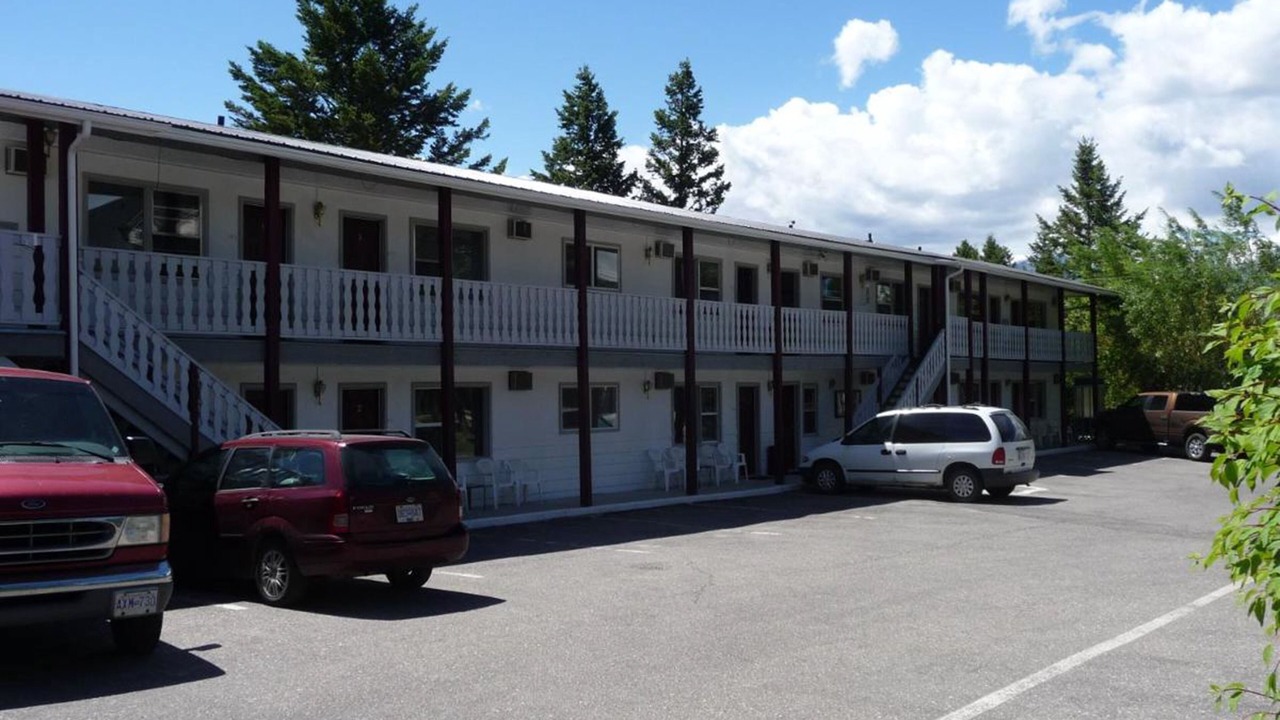 Photo of Outdoor in Radium Hot Springs