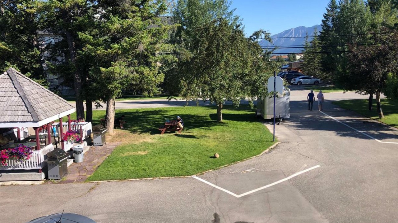 Photo of Outdoor in Radium Hot Springs