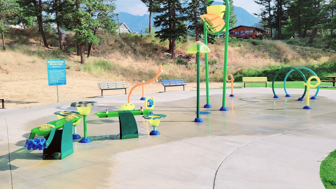 Photo of Outdoor in Radium Hot Springs