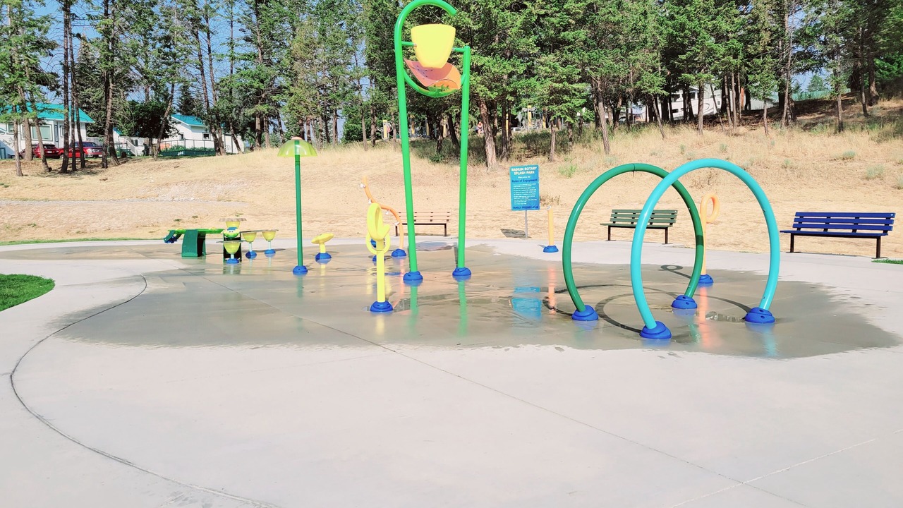 Photo of Outdoor in Radium Hot Springs