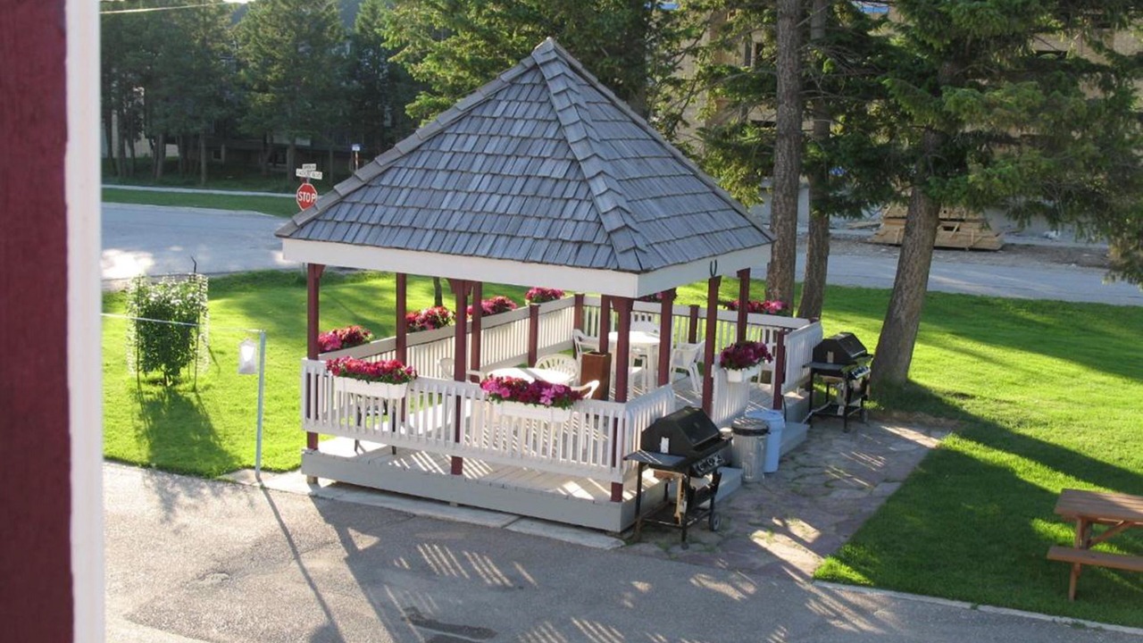 Photo of Outdoor in Radium Hot Springs
