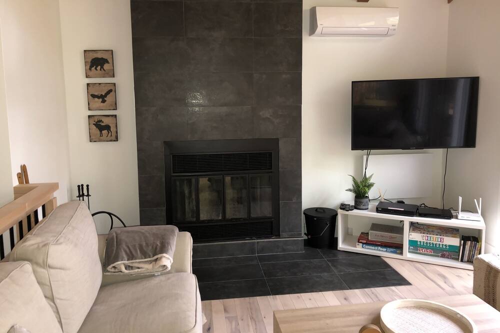 Photo of Livingroom in Sutton