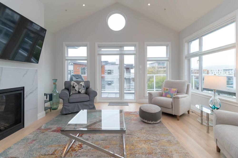 Photo of Livingroom in Sidney