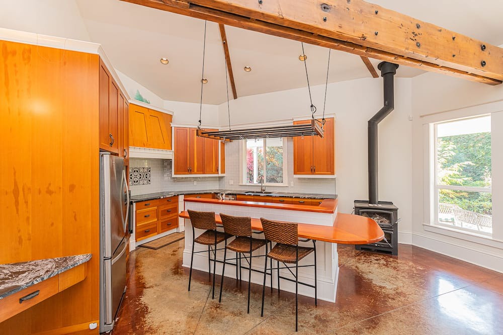 Photo of Kitchen in Victoria