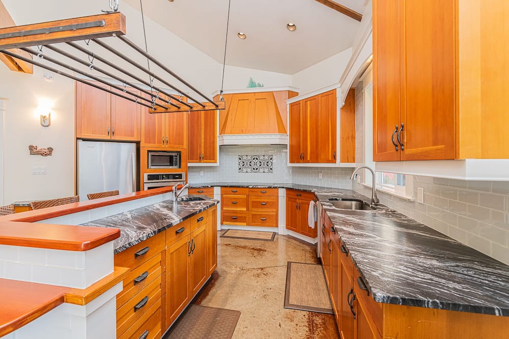 Photo of Kitchen in Victoria