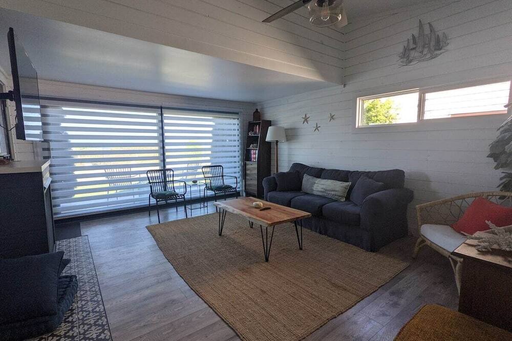 Photo of Livingroom in Sauble Beach