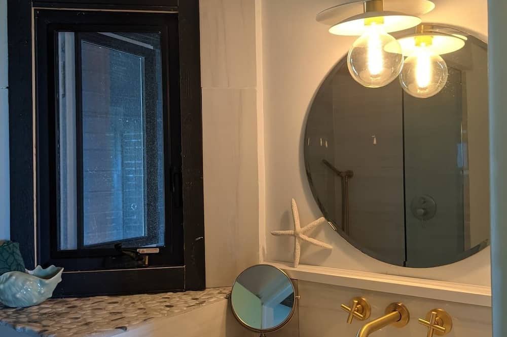 Photo of Bathroom in Sauble Beach