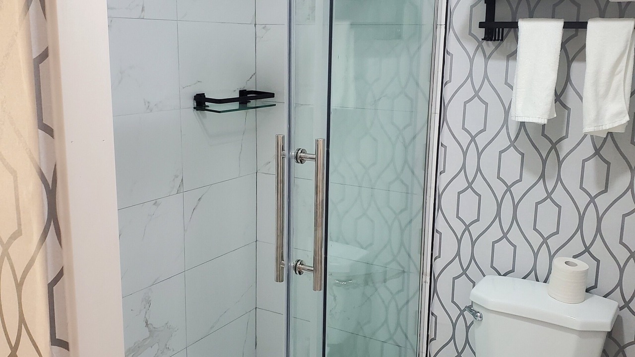 Photo of Bathroom in South Clearbrook
