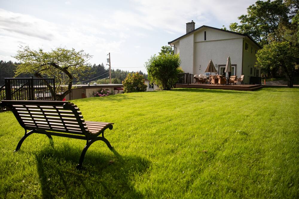 Photo of Outdoor in Cordova Bay