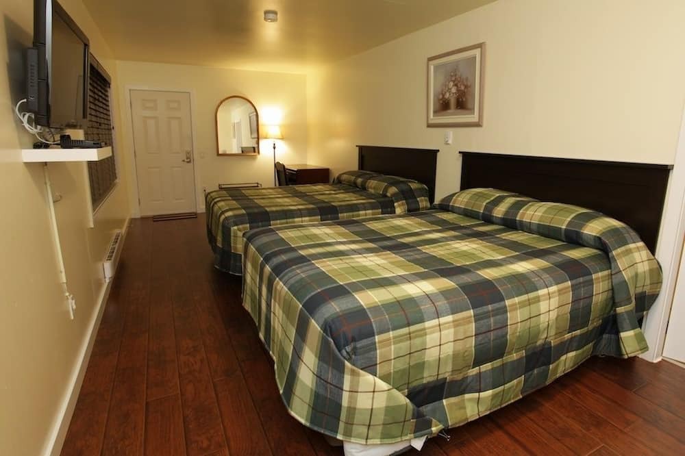 Photo of Bedroom in Cordova Bay