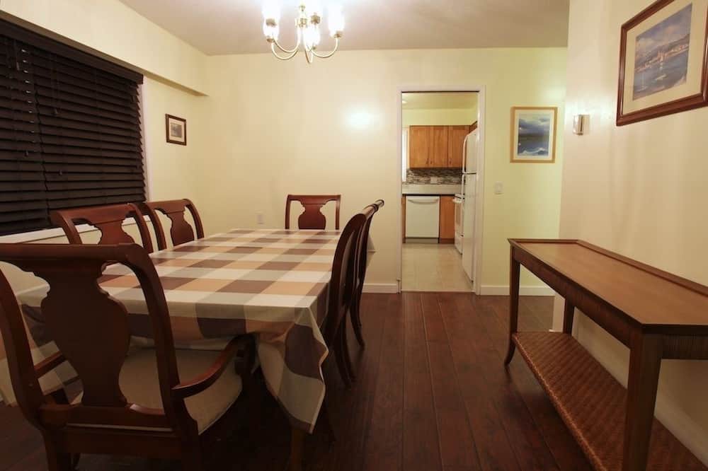 Photo of Bedroom in Cordova Bay