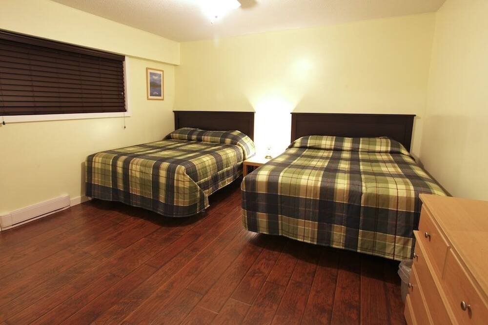 Photo of Bedroom in Cordova Bay