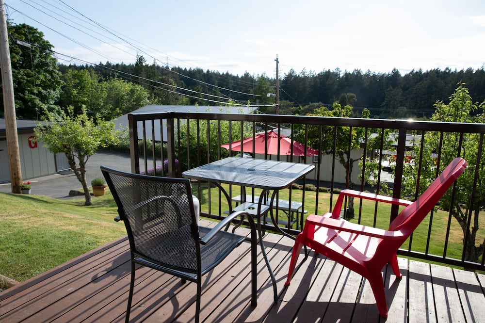 Photo of Outdoor in Cordova Bay