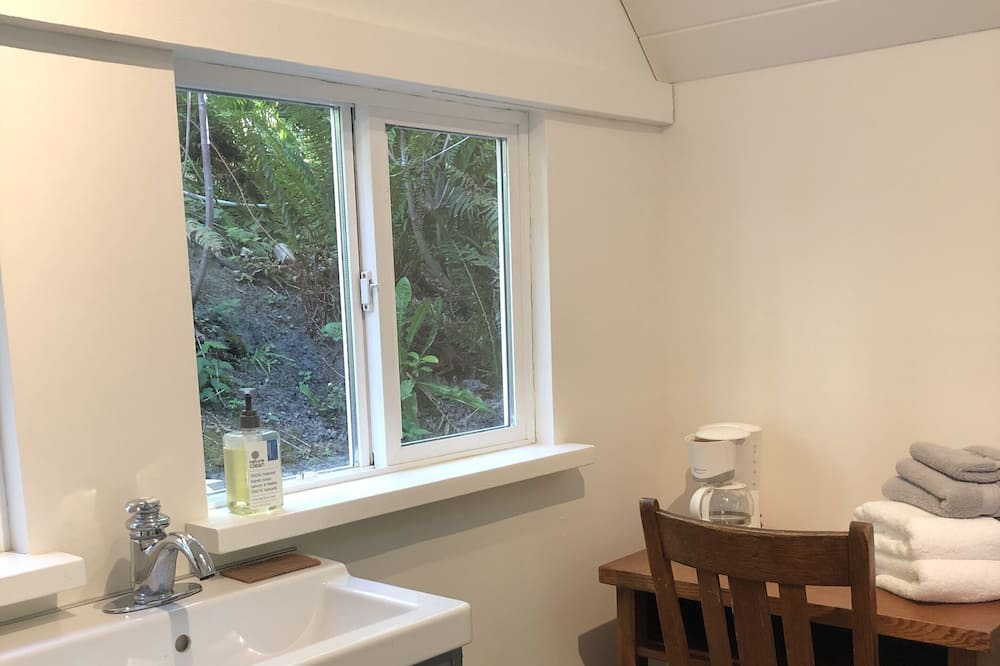 Photo of Kitchen in Salt Spring Island