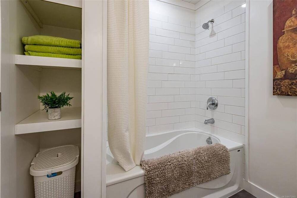 Photo of Bathroom in Comox