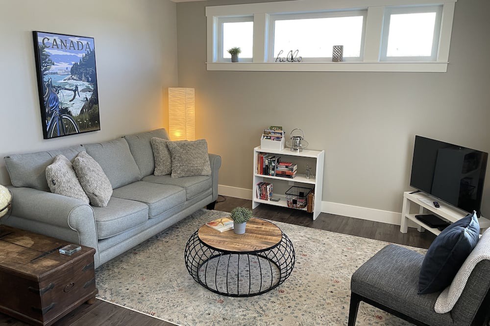 Photo of Livingroom in Black Mountain