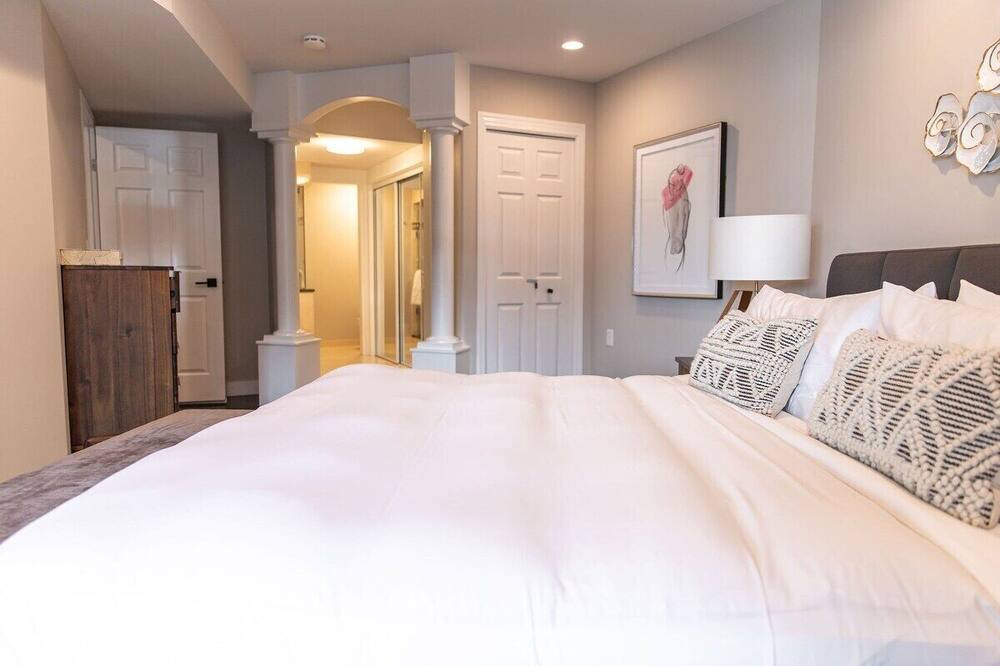 Photo of Bedroom in North End