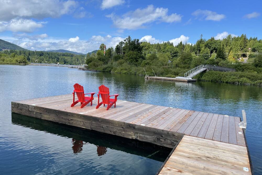 Photo of Others in Lake Cowichan